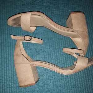 Tan Heels size 7